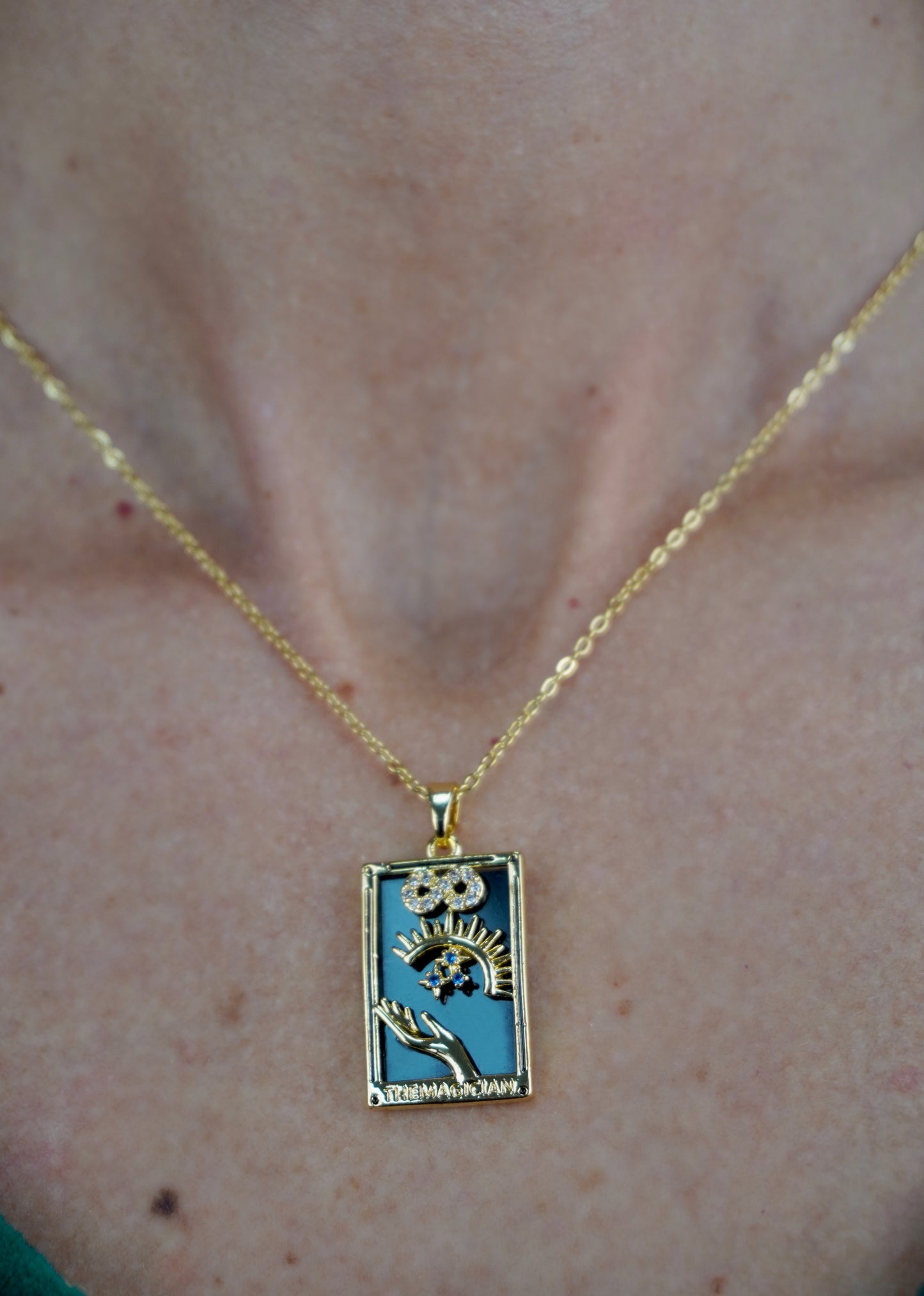 THE MAGICIAN - BLACK